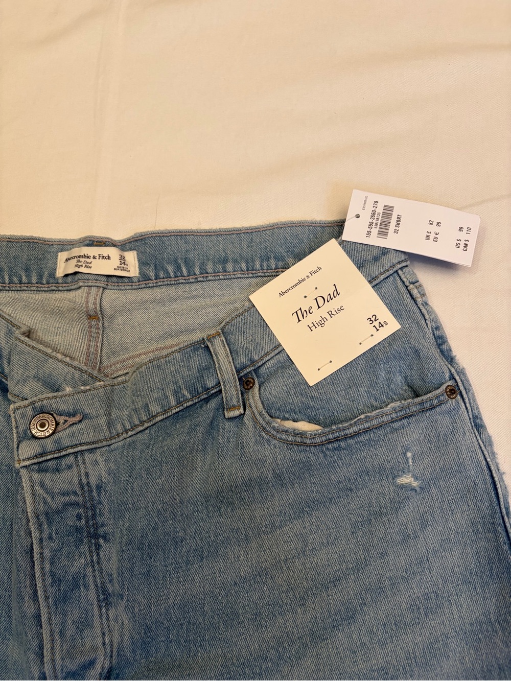 NWT Abercrombie & Fitch The Dad High Rise Jeans – Size 32 Short (14S) - Picture 3 of 9